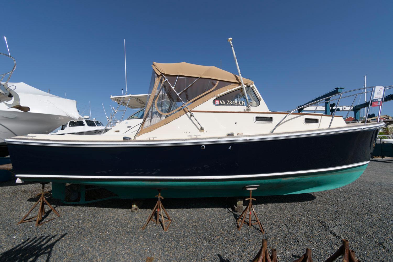 1988 Dyer 29 Down East