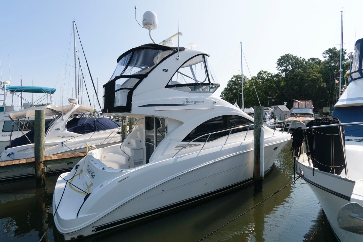 2008 Sea Ray 36 Sedan Bridge
