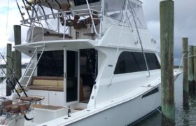 8996345 20230902100100038 1 XLARGE at Knot 10 Yacht Sales