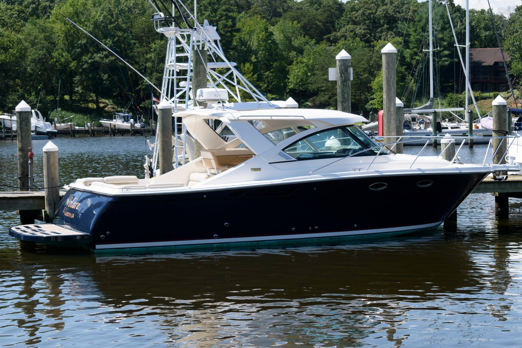 2014 Tiara Yachts 3100 Coronet