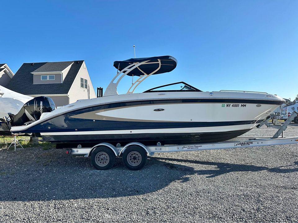 2017 Sea Ray SDX 270 Outboard