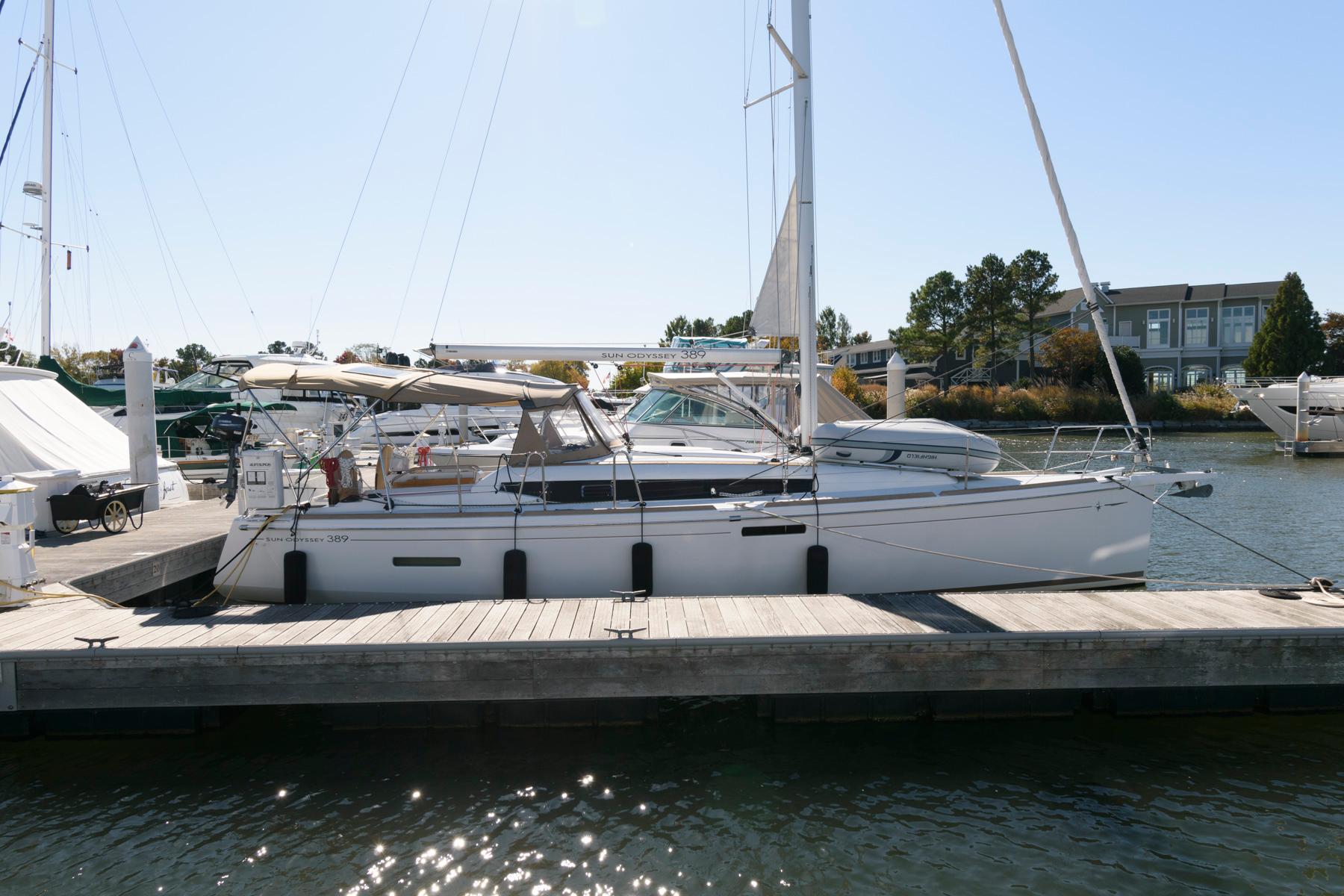 2017 Jeanneau Sun Odyssey 389