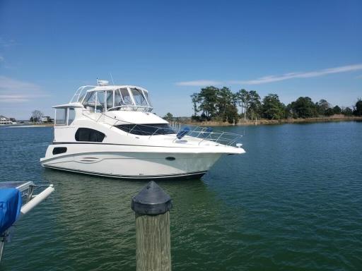 2004 Silverton 39 Motor Yacht