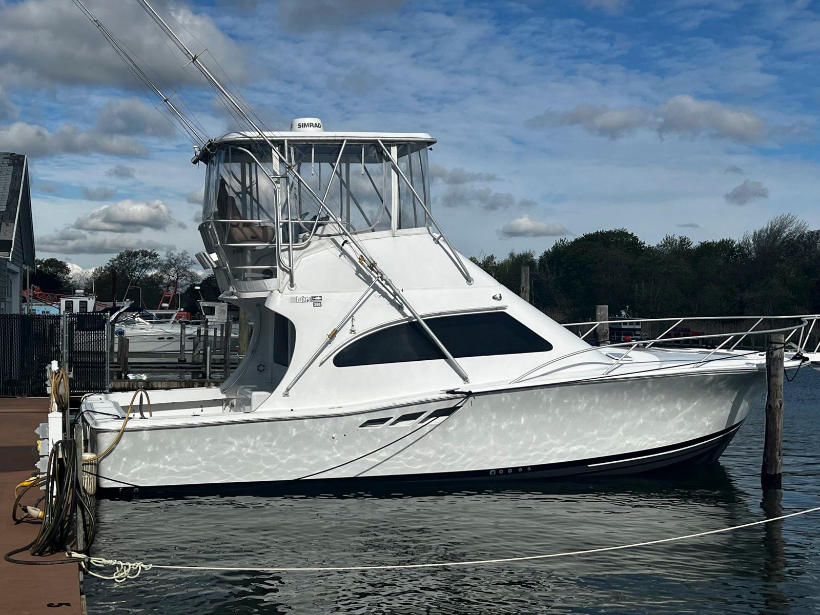 1999 Luhrs 360 Convertible