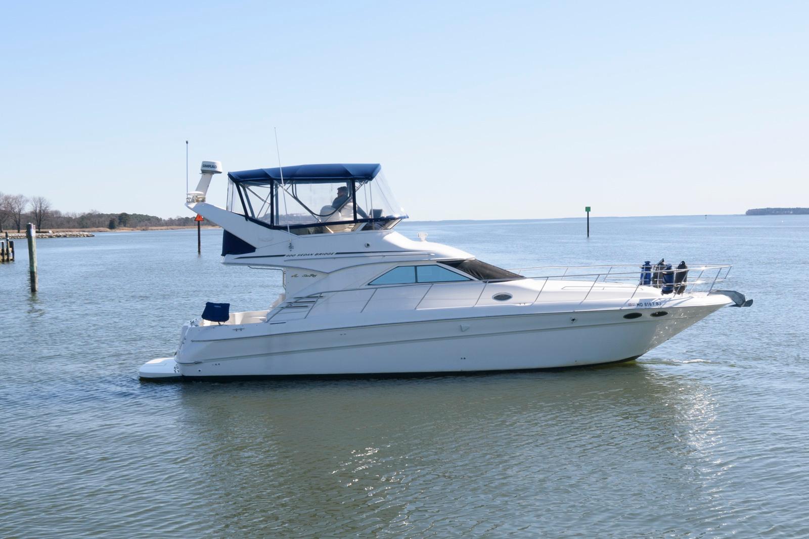 2000 Sea Ray 400 Sedan Bridge