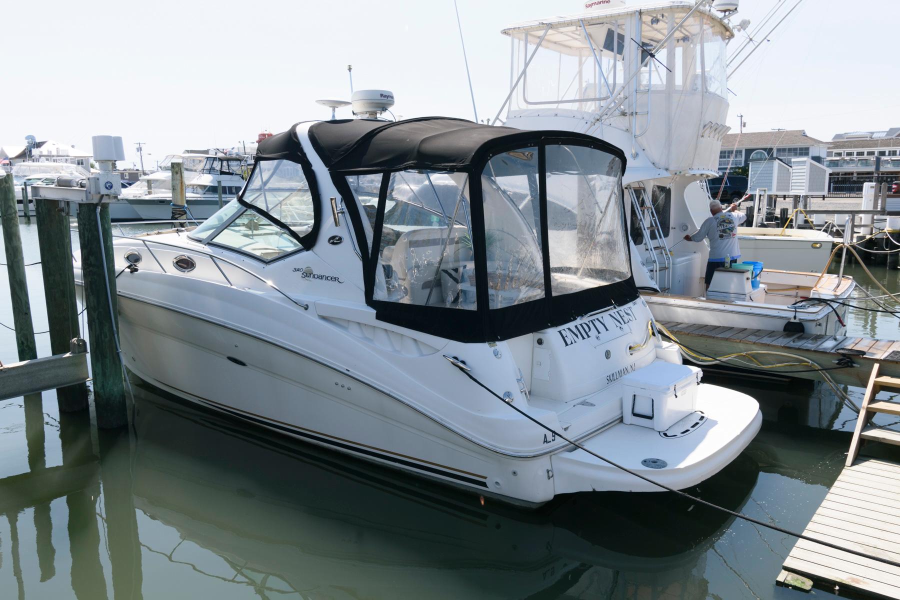 2003 Sea Ray 320 Sundancer