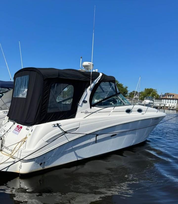 2004 Sea Ray 300 Sundancer