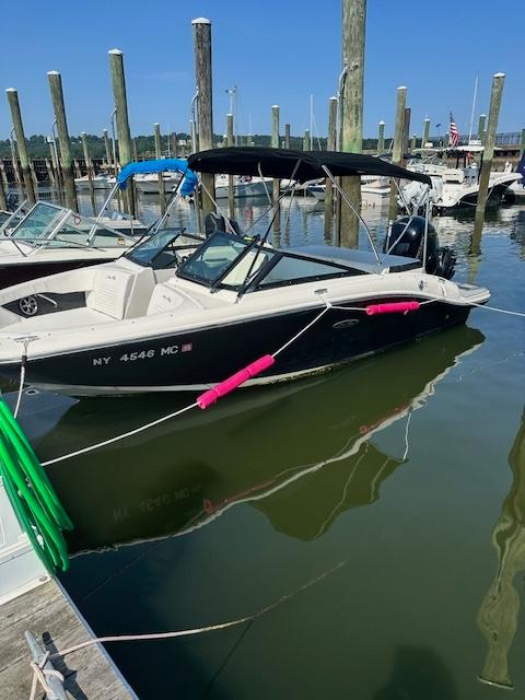 2021 Sea Ray SPX 190 OB