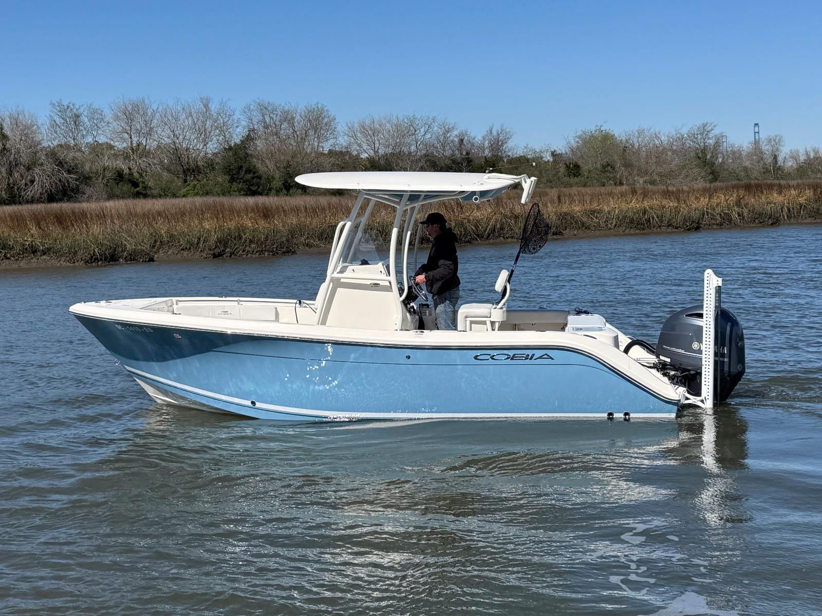 2022 Cobia 220 Center Console